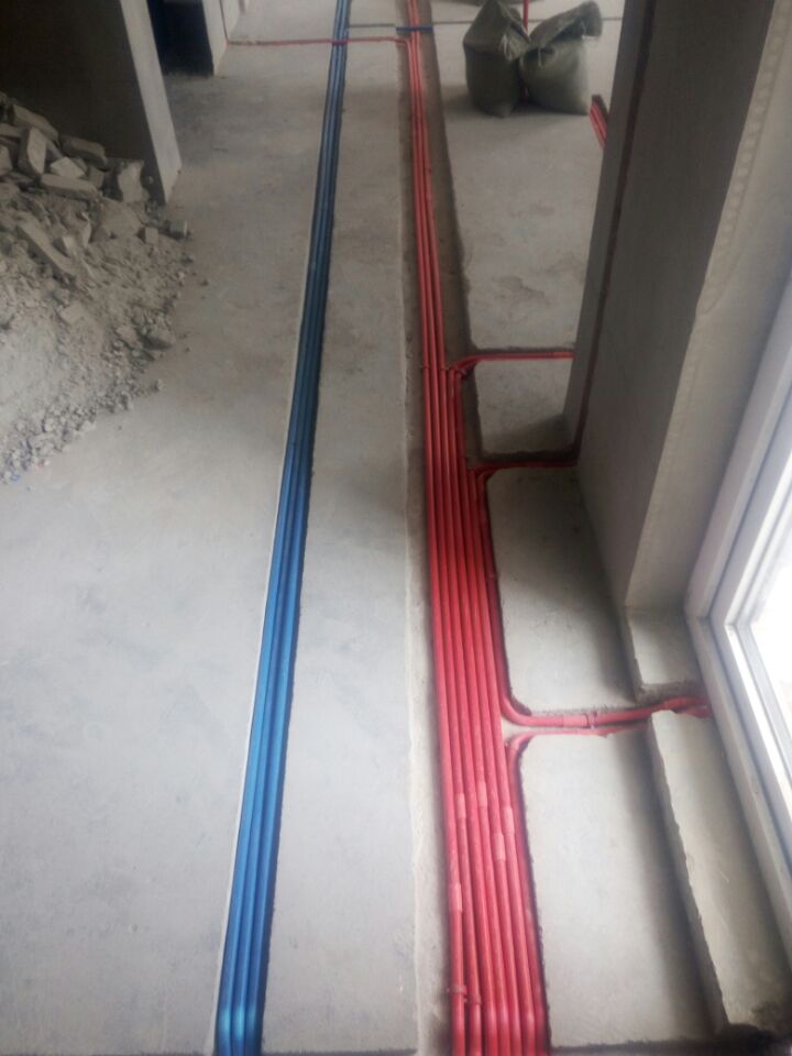 恭祝金地国际11-2005何女士雅宅开工大吉!